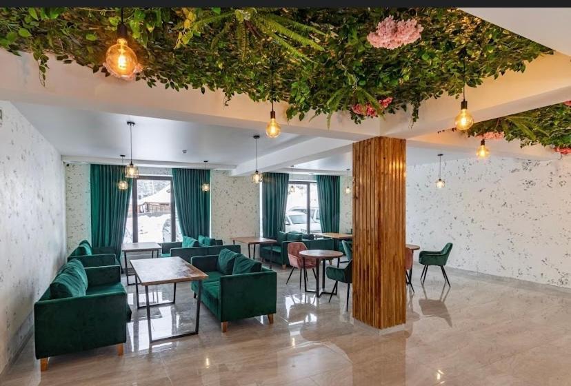 Imperial Hotel Буковел Екстериор снимка