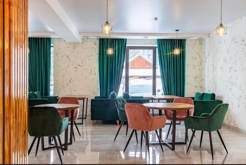 Imperial Hotel Буковел Екстериор снимка